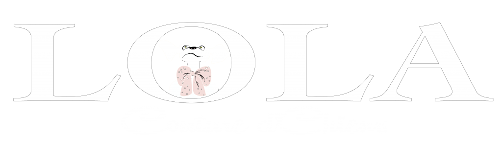 LOLA and pooch logo smiling dog-06