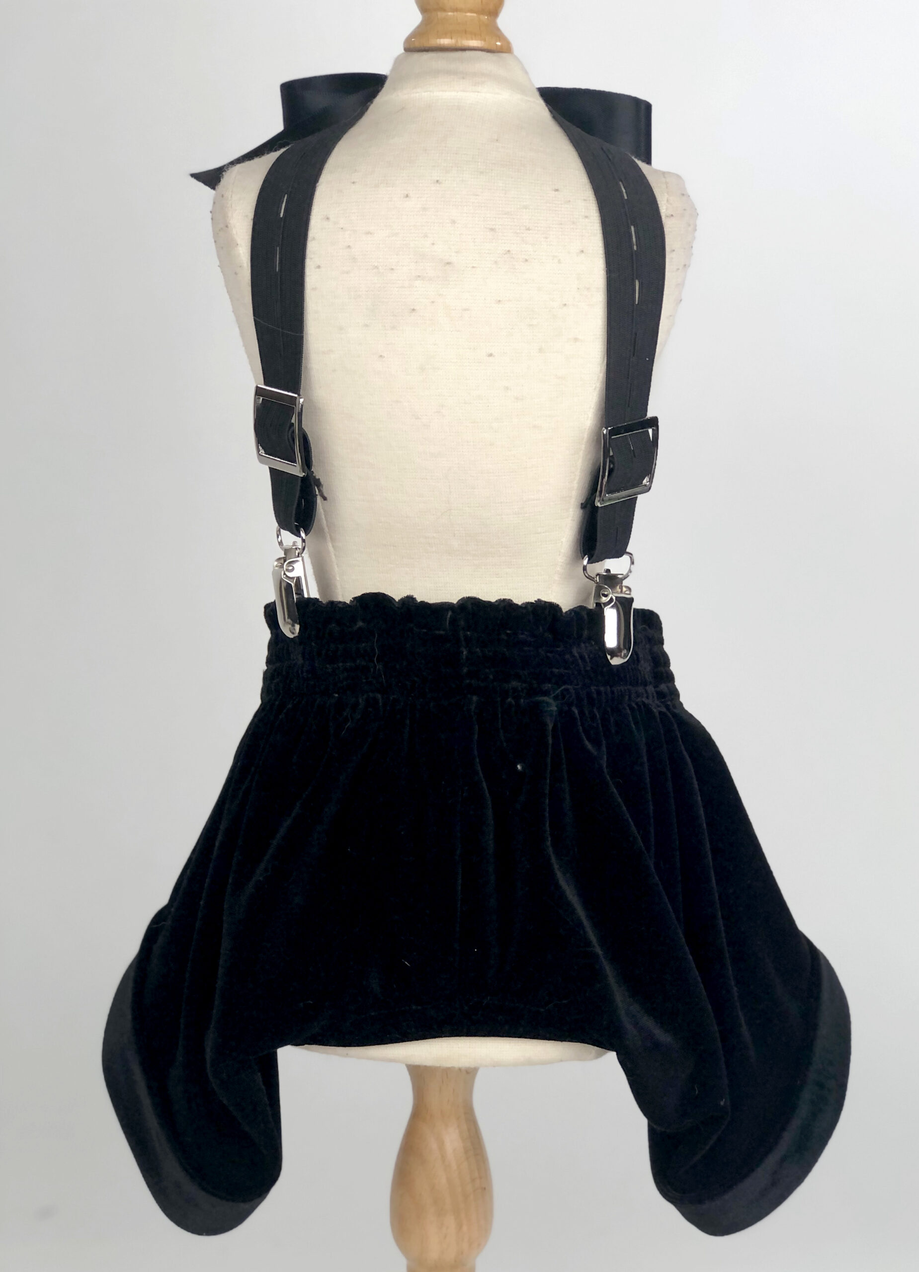 LOLA AND POOCH, style for a price on dog boxer shorts